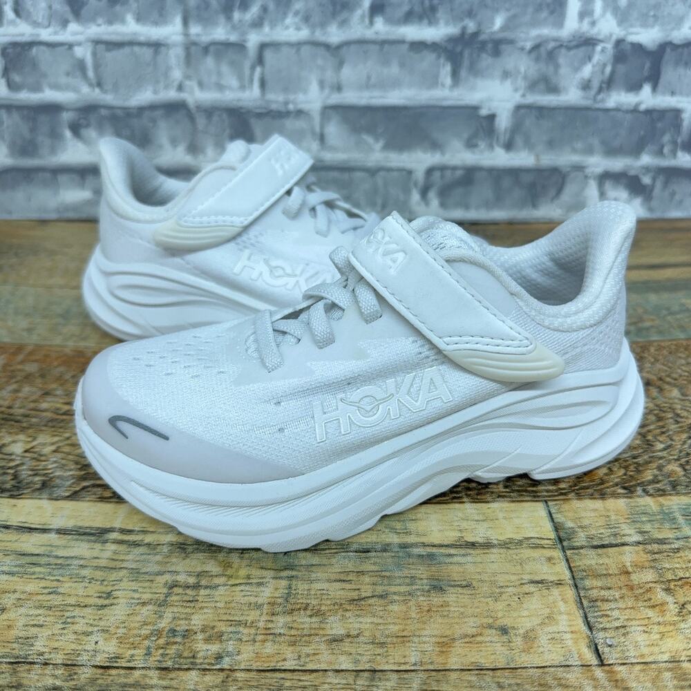 Hoka One One Clifton 10 Triple White Running Shoes 1168873-WWH Kids Size 12 New